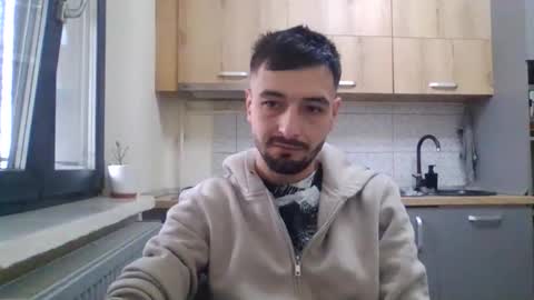 Snapshot of horny_couple9600 chatting on 20, 12, 2025 horny_couple9600 online show from 20, 12, 2025