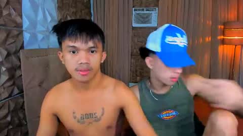 hornytwinkx69 online show from 20, 7, 2026