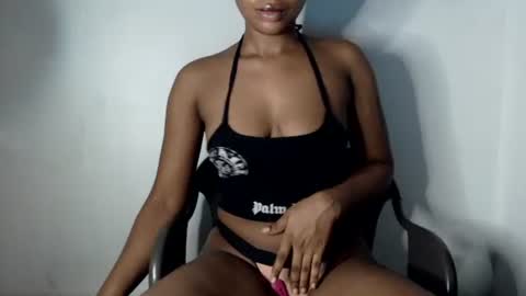 Snapshot of hot_chocoxxxx chatting on 6, 4, 2026 sonia mis choco online show from 6, 4, 2026