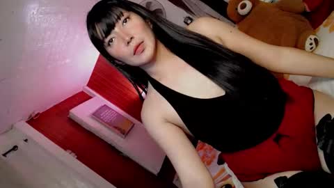 its me CLAUDIA online show from 10, 4, 2026