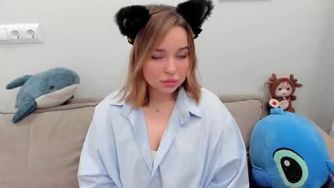 Snapshot of hot_moon_666 chatting on 7, 2, 2026 Moon online show from 7, 2, 2026