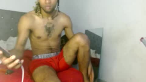 Snapshot of hotbody22_ chatting on 18, 5, 2026 hotbody22_ online show from 18, 5, 2026