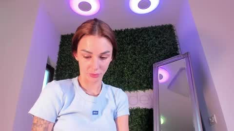 hotfallingdevil online show from 6, 6, 2026