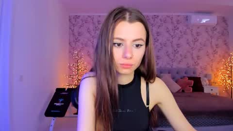hotmolly_ online show from 11, 6, 2026