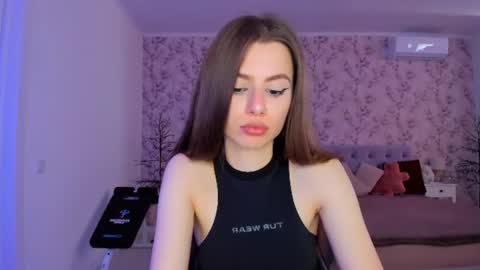 hotmolly_ online show from 12, 6, 2026