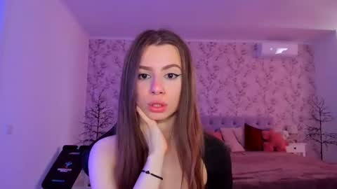 hotmolly_ online show from 19, 6, 2026