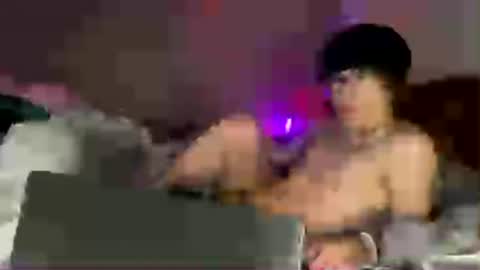 hottiewithabody101 online show from 16, 6, 2026