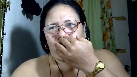 Snapshot of hottycrissy4u chatting on 3, 6, 2026 hottycrissy4u online show from 3, 6, 2026