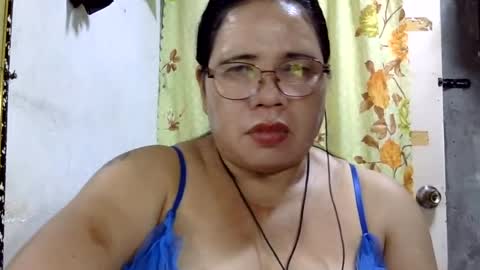 Snapshot of hottycrissy4u chatting on 1, 7, 2026 hottycrissy4u online show from 1, 7, 2026