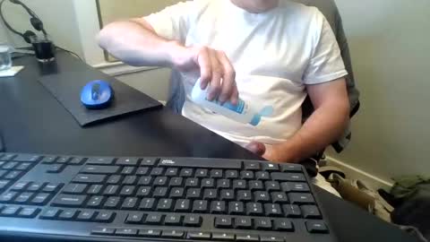 Snapshot of hoverday chatting on 21, 6, 2026 hoverday online show from 21, 6, 2026