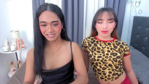 hugecock_pretty123 online show from 19, 5, 2026