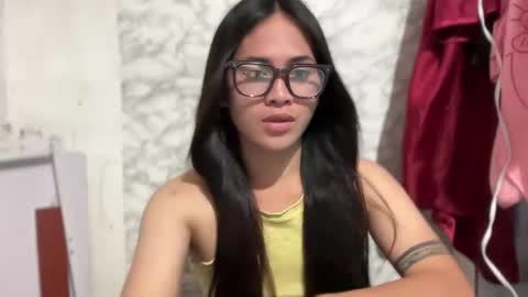 Hugecockhiraya online show from 4, 6, 2026