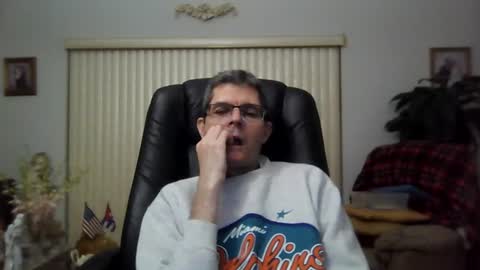hunkmasclefad458 online show from 24, 6, 2026