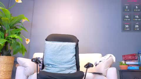 Hunter  online show from 18, 6, 2026