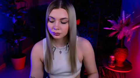 hyileyclark online show from 9, 6, 2026