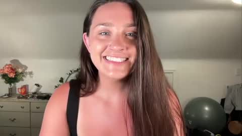 Crystal online show from 9, 6, 2026
