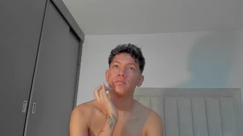 Juliiiiian online show from 19, 6, 2026