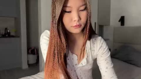 iamyuki_ online show from 15, 6, 2026
