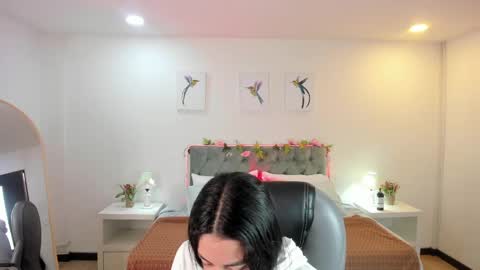 Icy online show from 29, 5, 2026