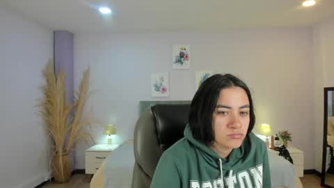 Icy online show from 6, 6, 2026