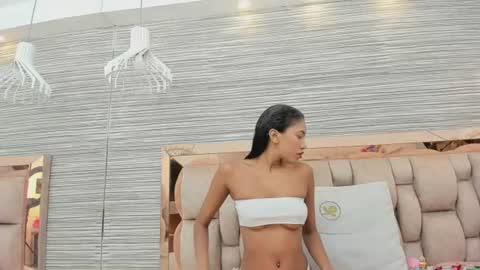 ikia lopez online show from 23, 6, 2026