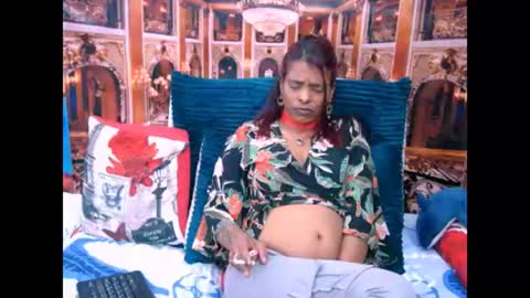 indiansexyass4u2luv online show from 20, 6, 2026