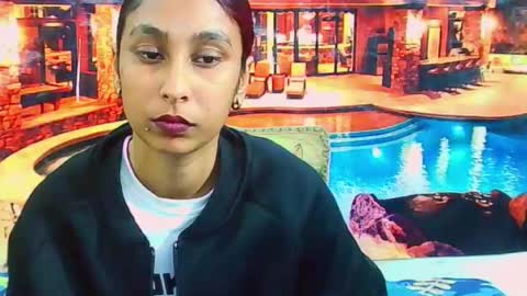 indiansexybutt4u2luv online show from 13, 6, 2026