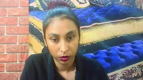 indiansexybutt4u2luv online show from 19, 6, 2026