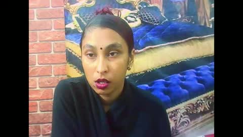 indiansexybutt4u2luv online show from 20, 6, 2026