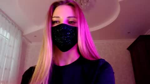 Lily online show from 16, 6, 2026