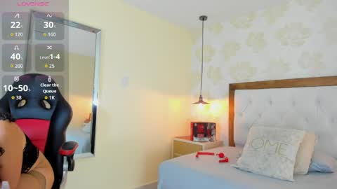 Iris  online show from 15, 5, 2026
