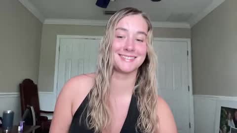 Irispink1 online show from 8, 6, 2026