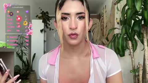Isabella online show from 17, 6, 2026