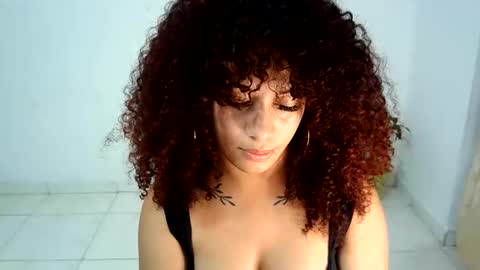 Snapshot of isa_bellaxx23 chatting on 3, 6, 2026 isa_bellaxx23 online show from 3, 6, 2026