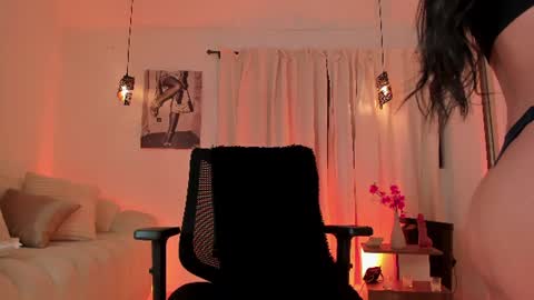 ISABELLA  online show from 14, 6, 2026