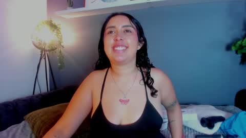 Isabela Isa for lovers online show from 23, 5, 2026