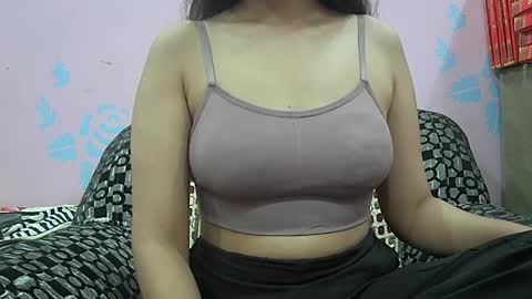 Snapshot of ishika_singh_ chatting on 11, 4, 2026 ishika_singh_ online show from 11, 4, 2026