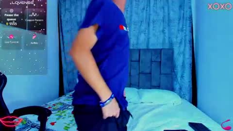 ithan_kingtwin online show from 18, 7, 2026