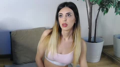IvyLustt online show from 22, 5, 2026