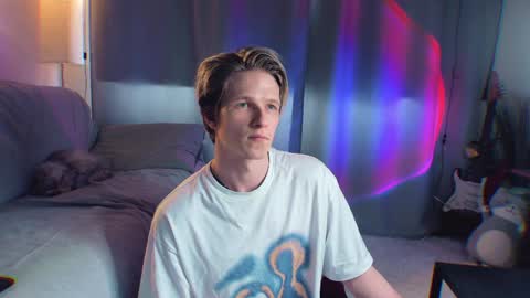 Snapshot of jack_frozt chatting on 25, 5, 2026 brestonsweet online show from 25, 5, 2026