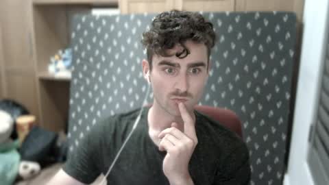 Snapshot of jacksonuk24 chatting on 6, 4, 2026 Jackson Uk online show from 6, 4, 2026
