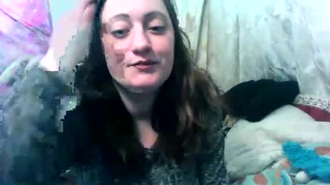 Jacqueline Stone online show from 21, 1, 2025