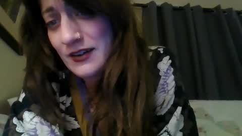 Jacqueline Stone online show from 8, 11, 2025