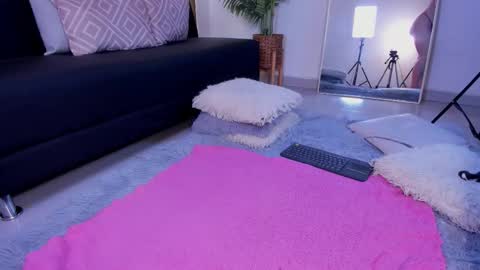 jadee__ online show from 21, 3, 2026