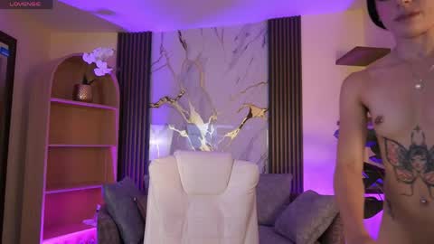 Jade Summer online show from 5, 6, 2026