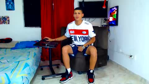 jeffer21_hot online show from 1, 6, 2026