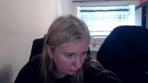 JenisAndPeter online show from 8, 6, 2026