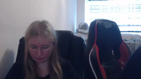 JenisAndPeter online show from 21, 6, 2026