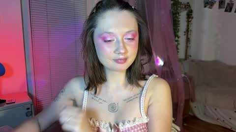 Jennifer Jenny Darling   online show from 28, 5, 2026