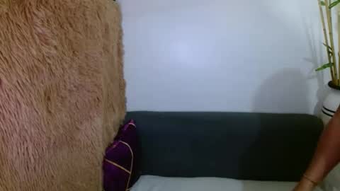 jenny_salvi online show from 26, 9, 2025